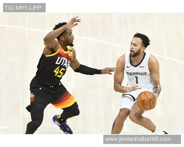 米切尔谈46分爆发背后故事被小孩垃圾话刺激重燃斗志 米切尔谈46分爆发背后故事被小孩垃圾话刺激重燃斗志