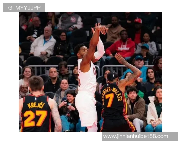 维拉纽瓦分析东部前五球员表现字母哥布伦森米切尔等人引关注