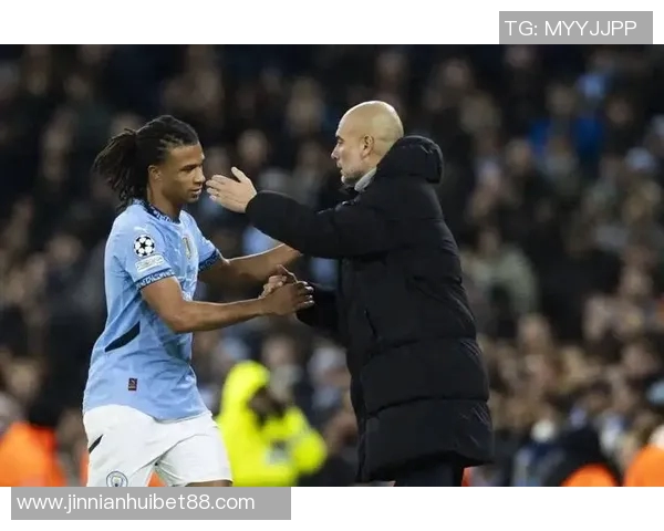 天空消息特拉福德冬窗留队曼城积极寻求赖因德斯替补人选