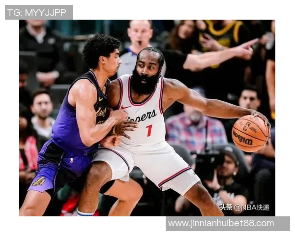 NBA赛况回顾湖人战胜雷霆勇士遭遇马刺快船不敌掘金火箭大胜奇才